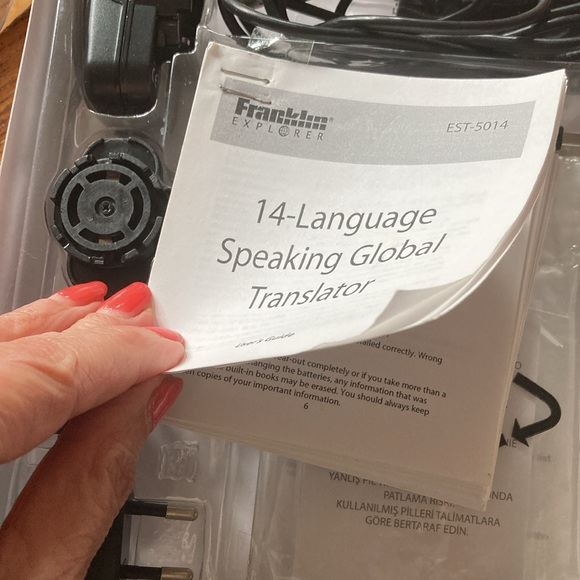 14 Language Speaking Global Translator - Picture 7 of 7